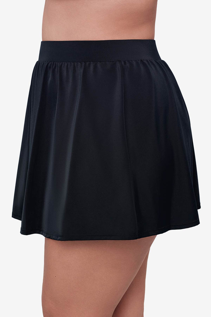 Side of swim skirt